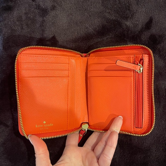 Kate Spade coral zip wallet - Picture 4 of 4